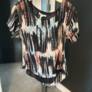 BCBGeneration Black Abstract Brushstroke Short Sleeve Blouse